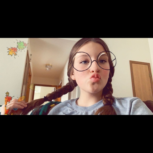 Meet your Posher, Meadow - Picture 1 of 1